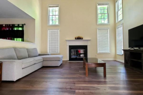 Cozy Family Retreat in the heart of Cary